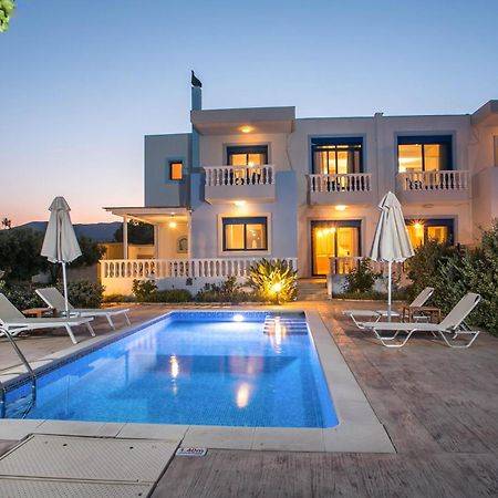 Rita Mare Seafront Villas Heated Pools 根纳迪 外观 照片