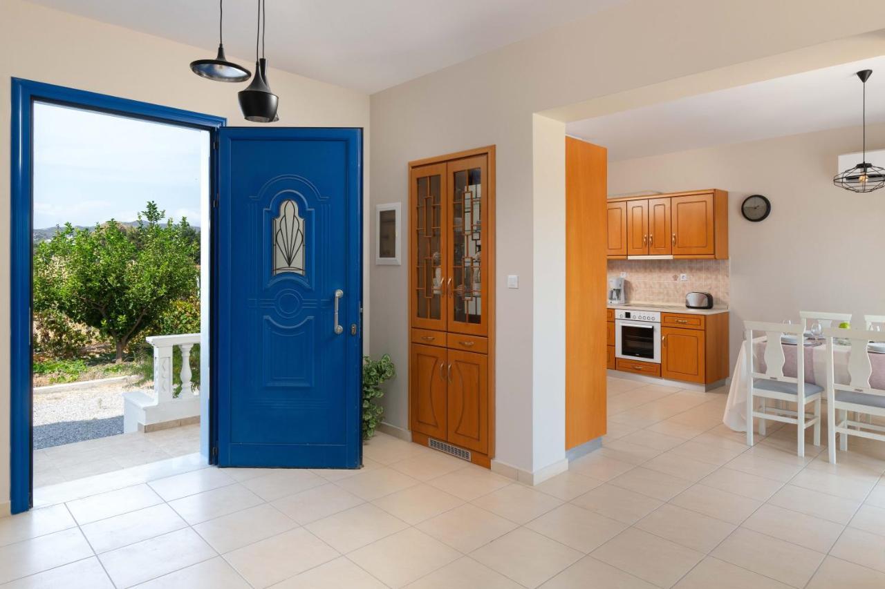 Rita Mare Seafront Villas Heated Pools 根纳迪 外观 照片