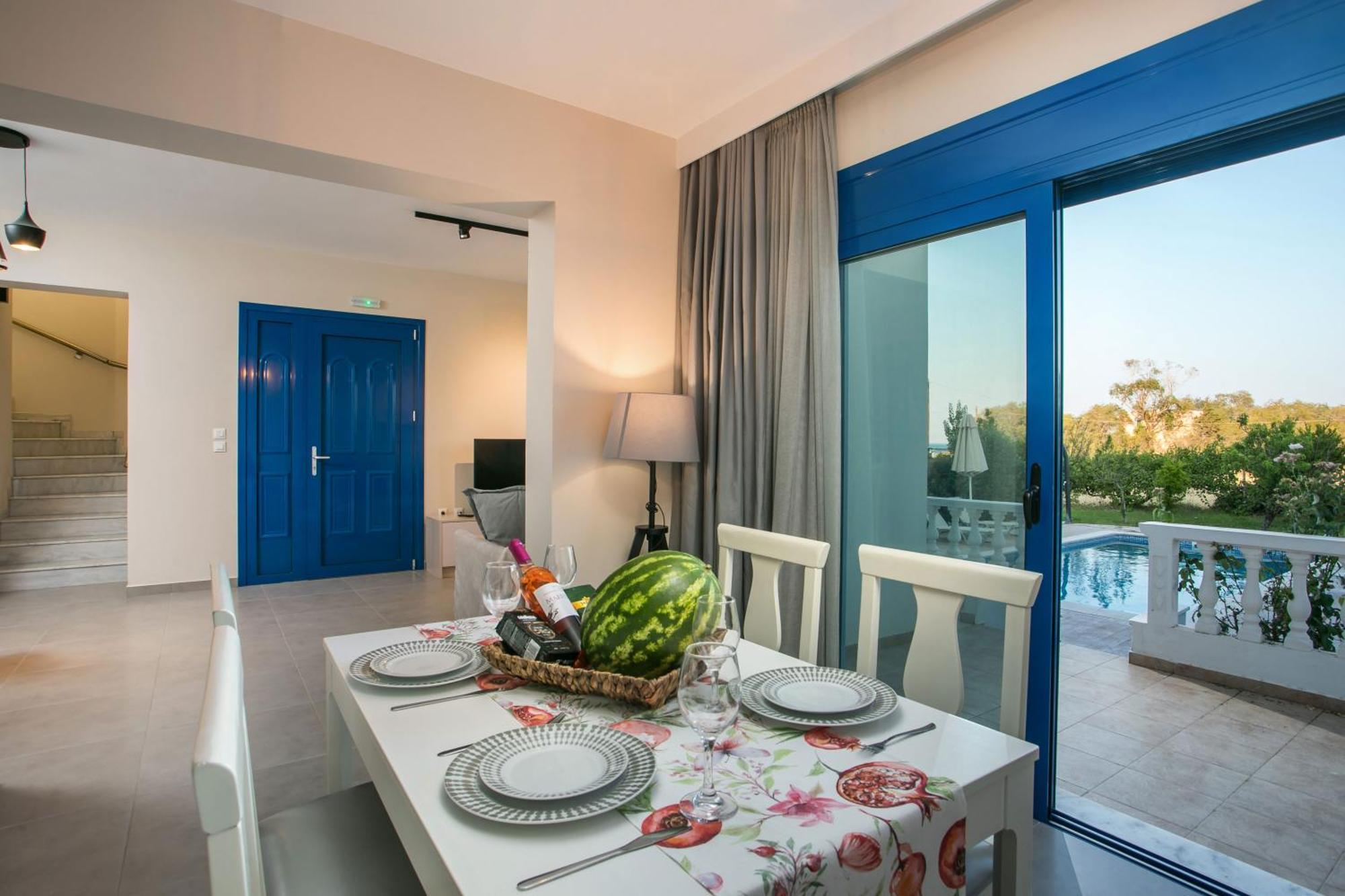Rita Mare Seafront Villas Heated Pools 根纳迪 外观 照片