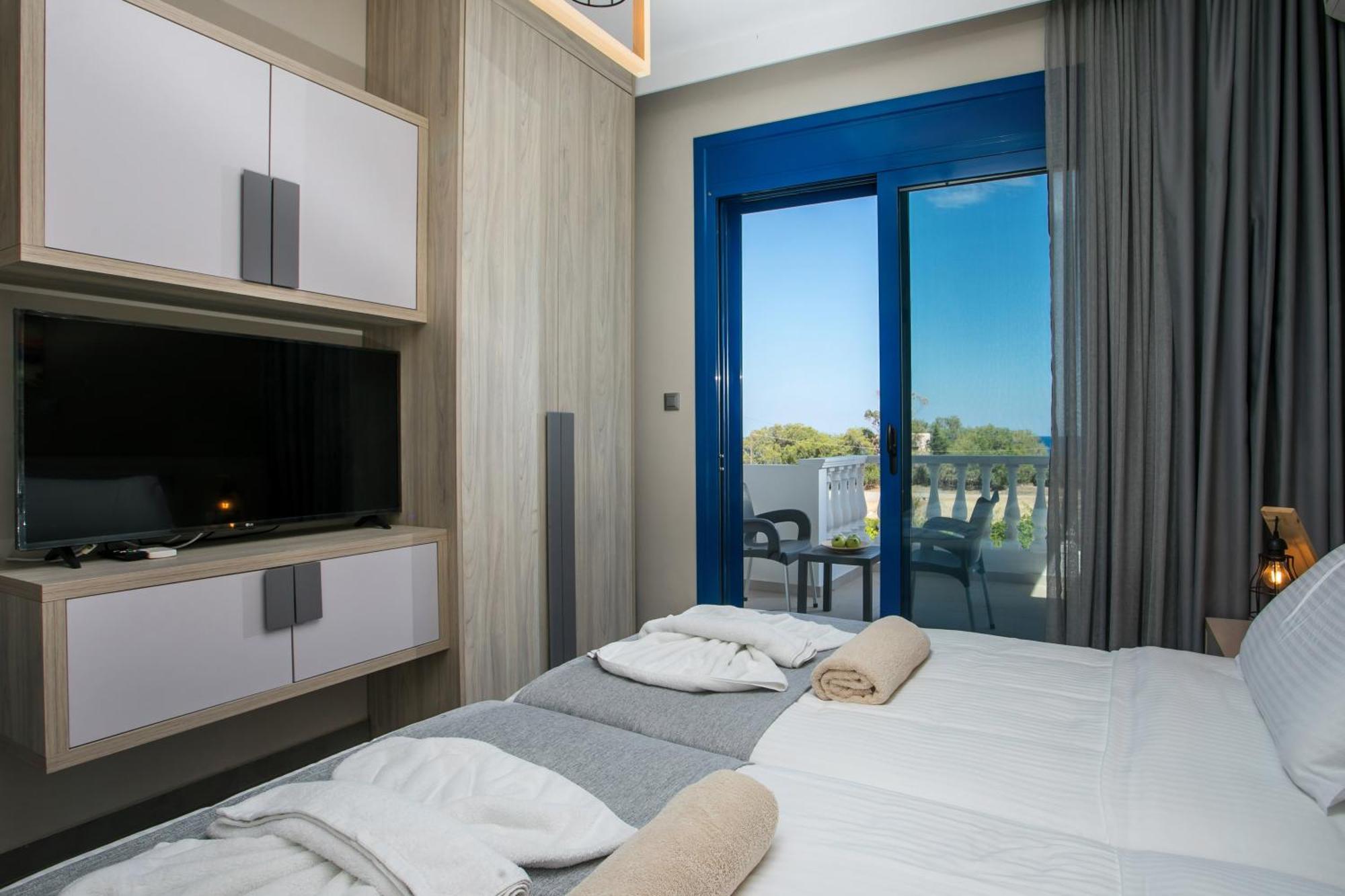 Rita Mare Seafront Villas Heated Pools 根纳迪 外观 照片