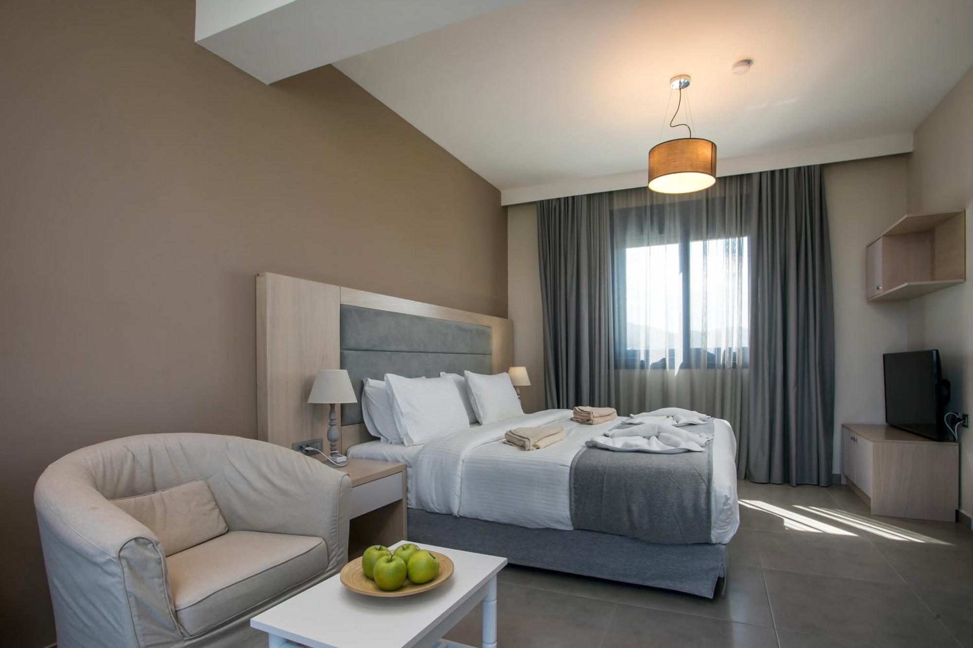 Rita Mare Seafront Villas Heated Pools 根纳迪 外观 照片
