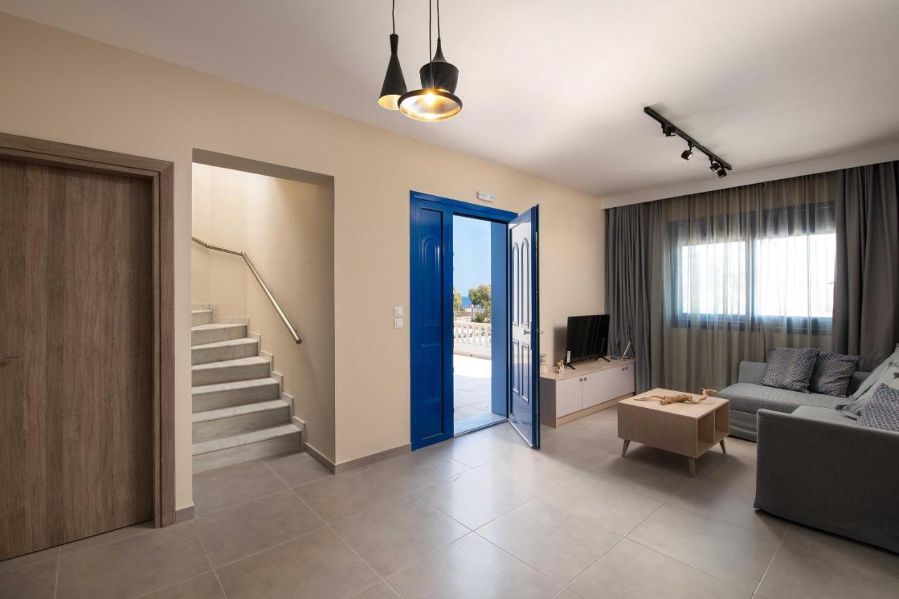 Rita Mare Seafront Villas Heated Pools 根纳迪 外观 照片